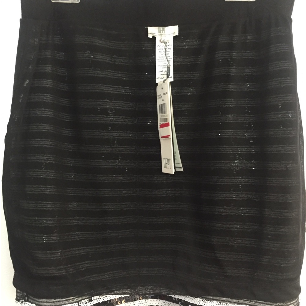 Lady Skirt - Picture 4 of 4